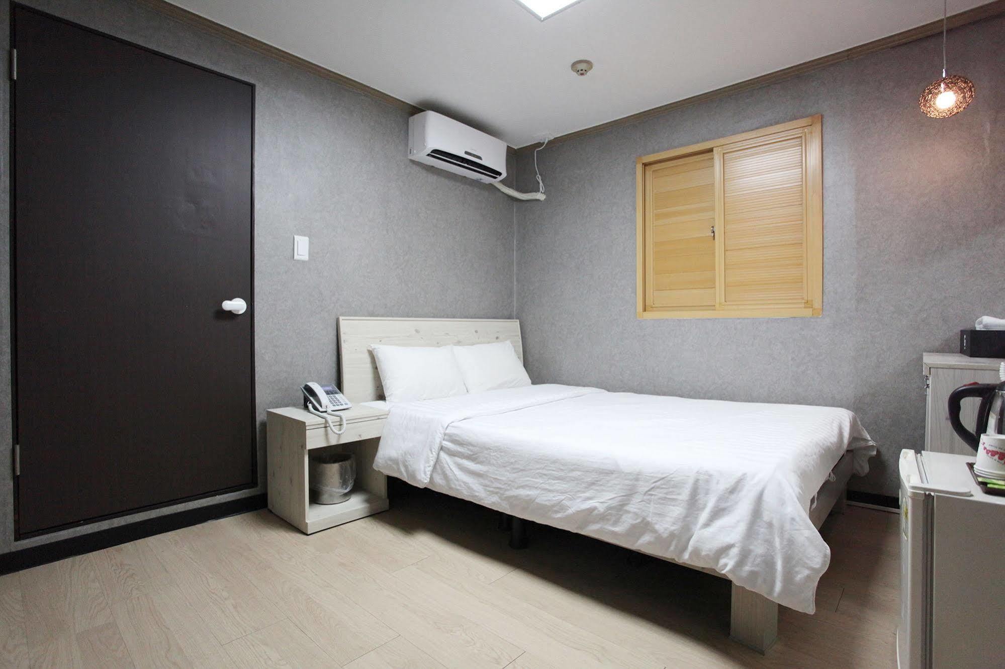 G Mini Hotel Dongdaemun Seoul Exterior foto